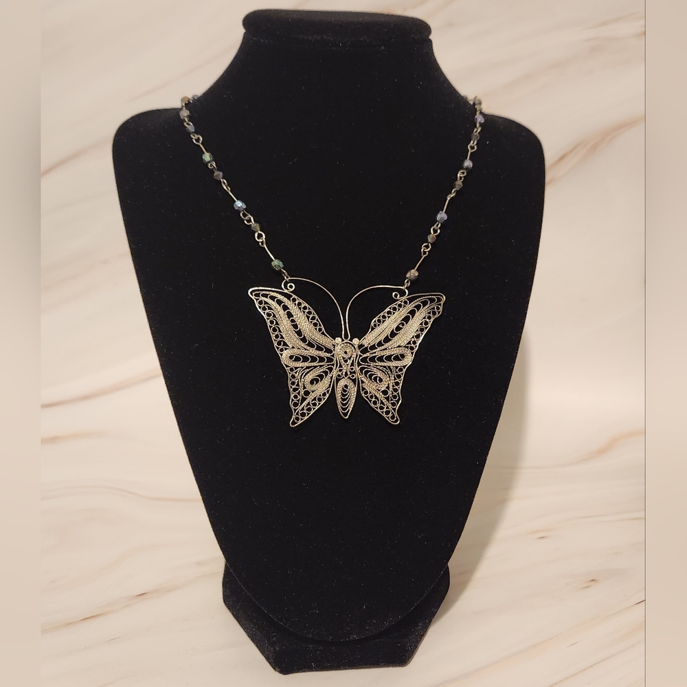 Venezia Jeans Butterfly Beaded Necklace